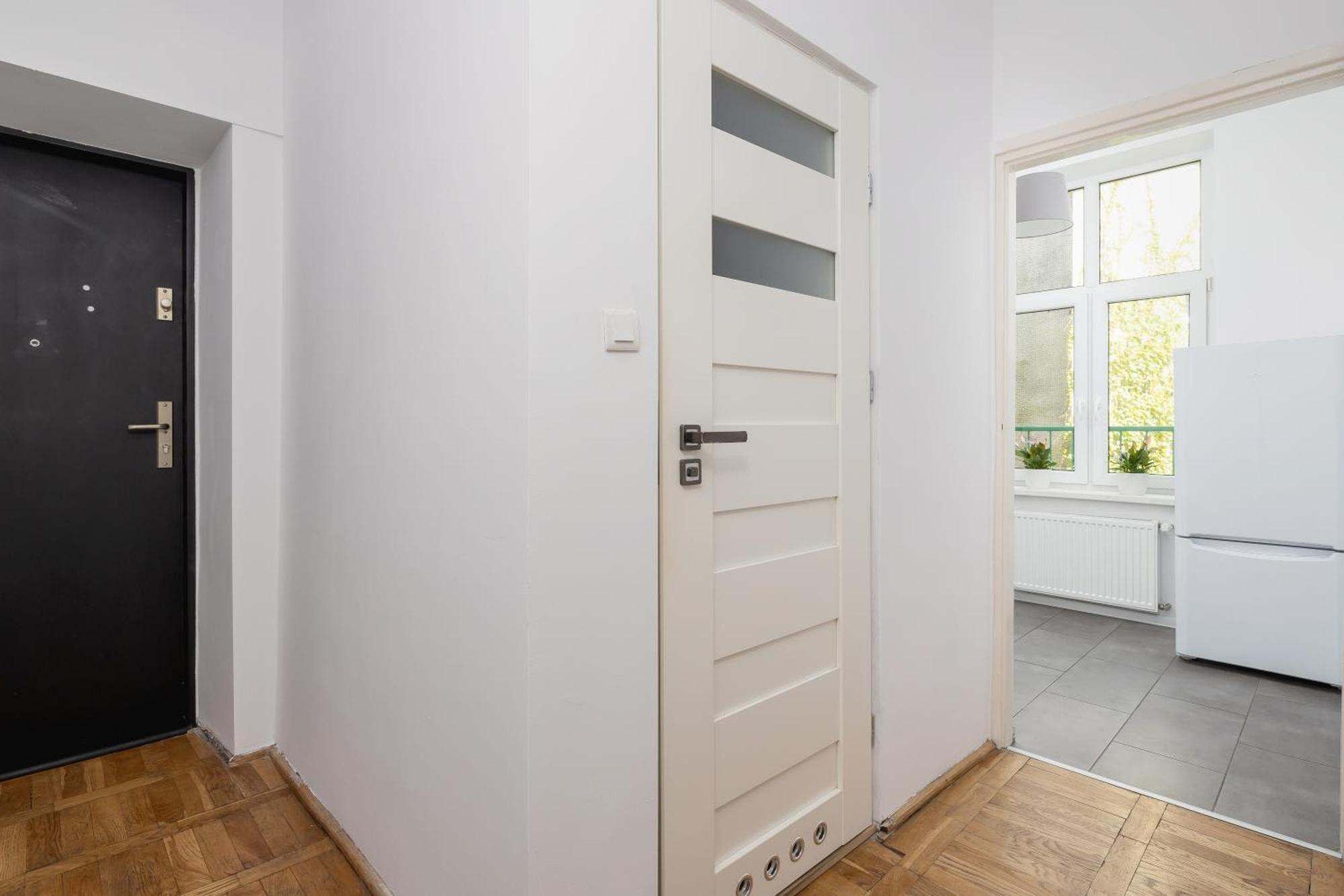 1-Bedroom Apartment With Balcony - Dluga 65 Krakov Exteriér fotografie