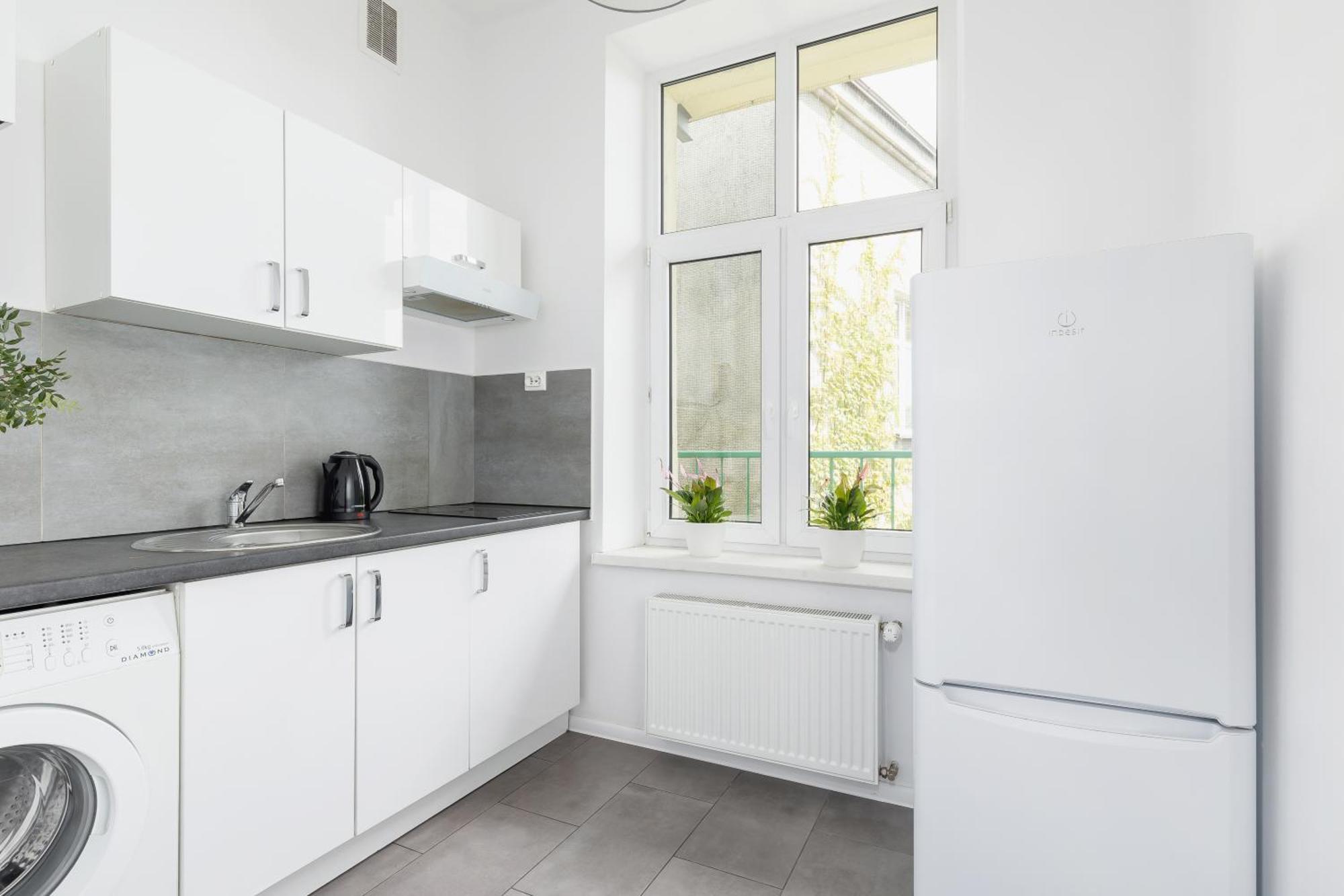 1-Bedroom Apartment With Balcony - Dluga 65 Krakov Exteriér fotografie