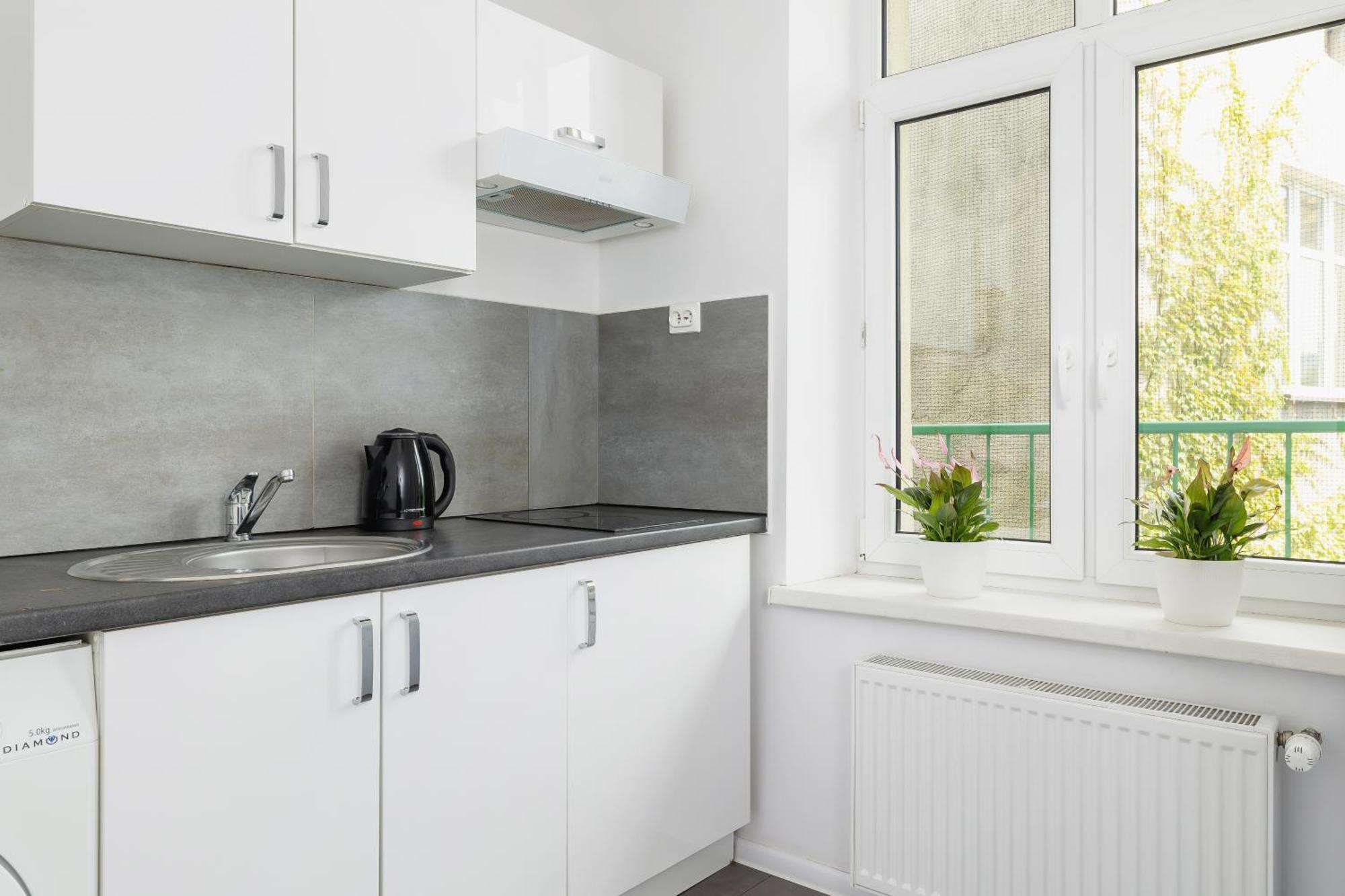 1-Bedroom Apartment With Balcony - Dluga 65 Krakov Exteriér fotografie